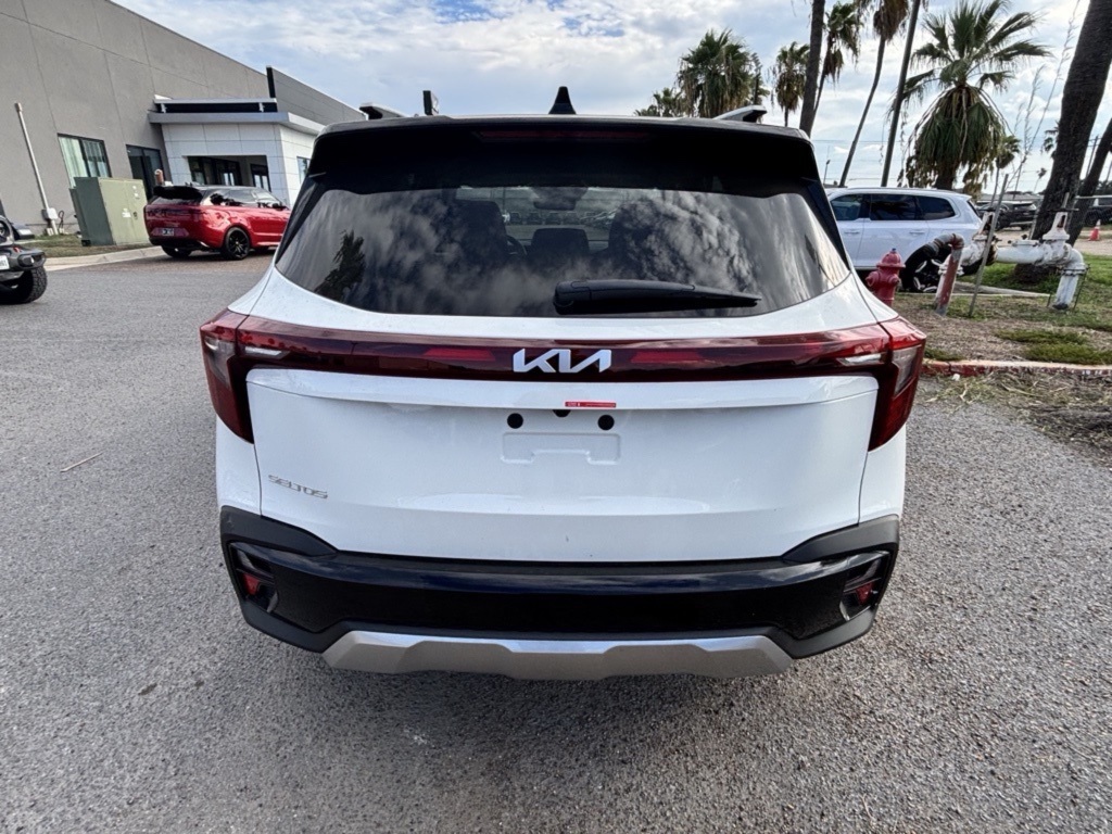 2026 Kia Seltos S photo 6