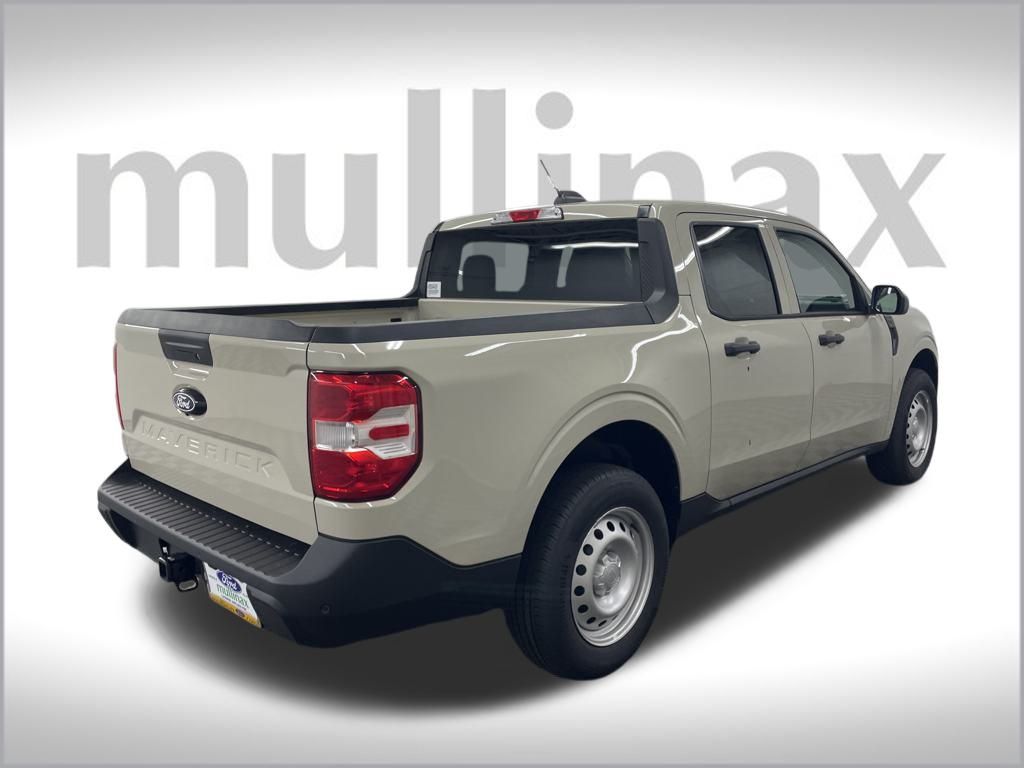 2025 Ford Maverick XL photo 2