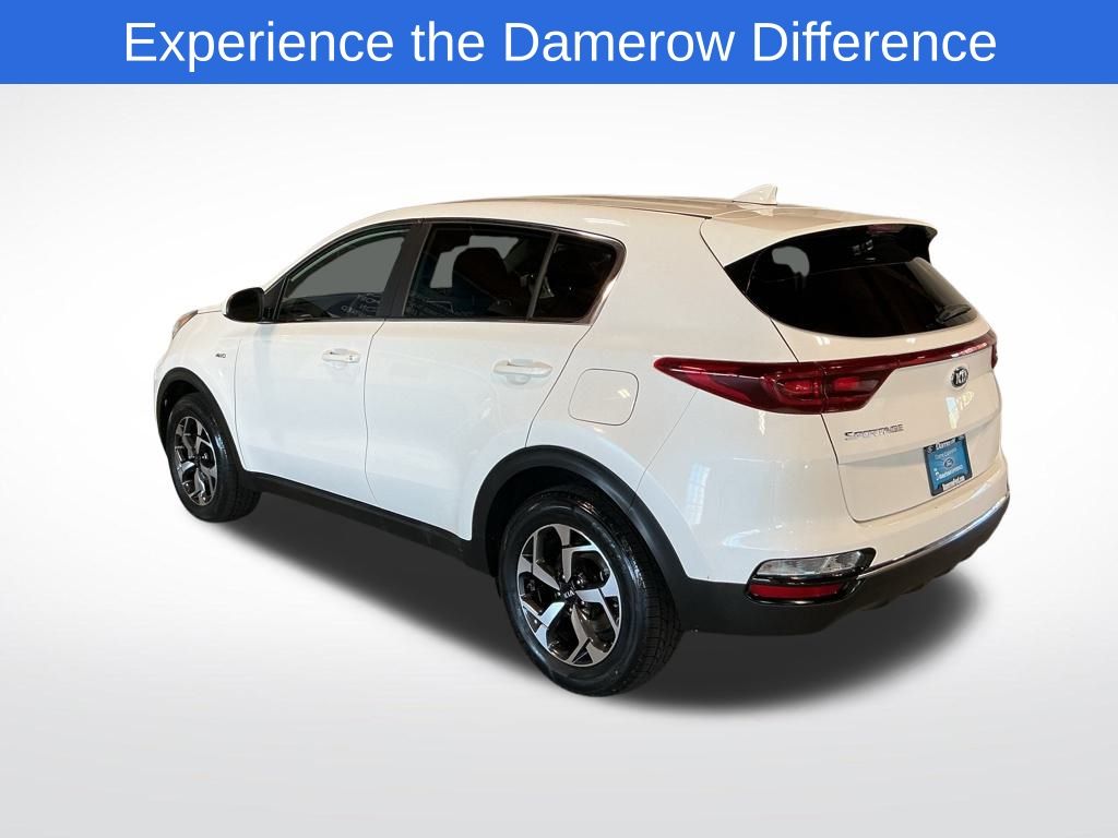 2022 Kia Sportage LX photo 3