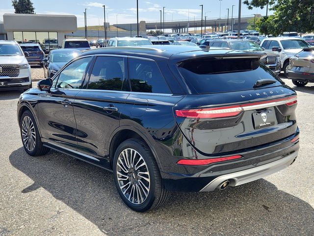 2021 Lincoln Corsair Reserve photo 2