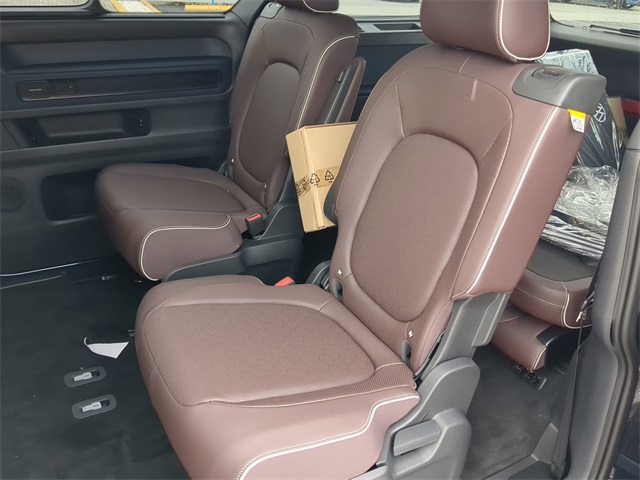 2025 Volkswagen ID. Buzz Pro Plus photo 16