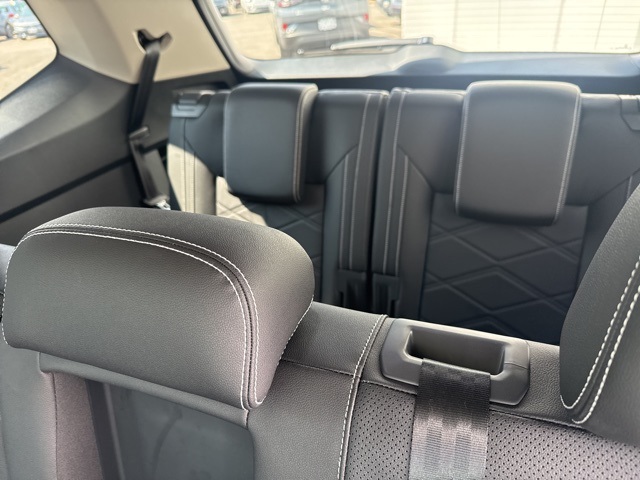 2026 Volkswagen Atlas SE Technology photo 10