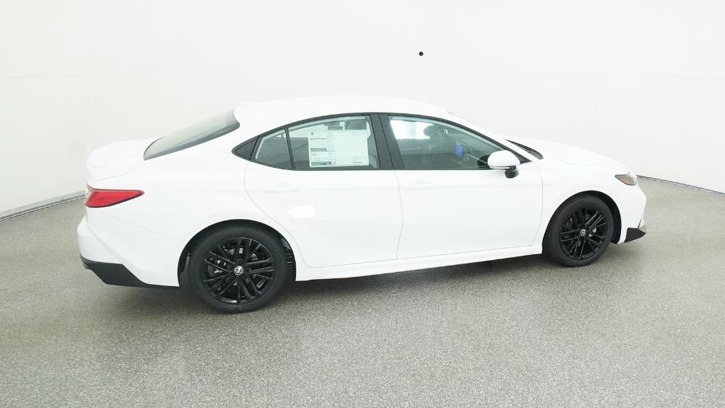 2025 Toyota Camry SE photo 24