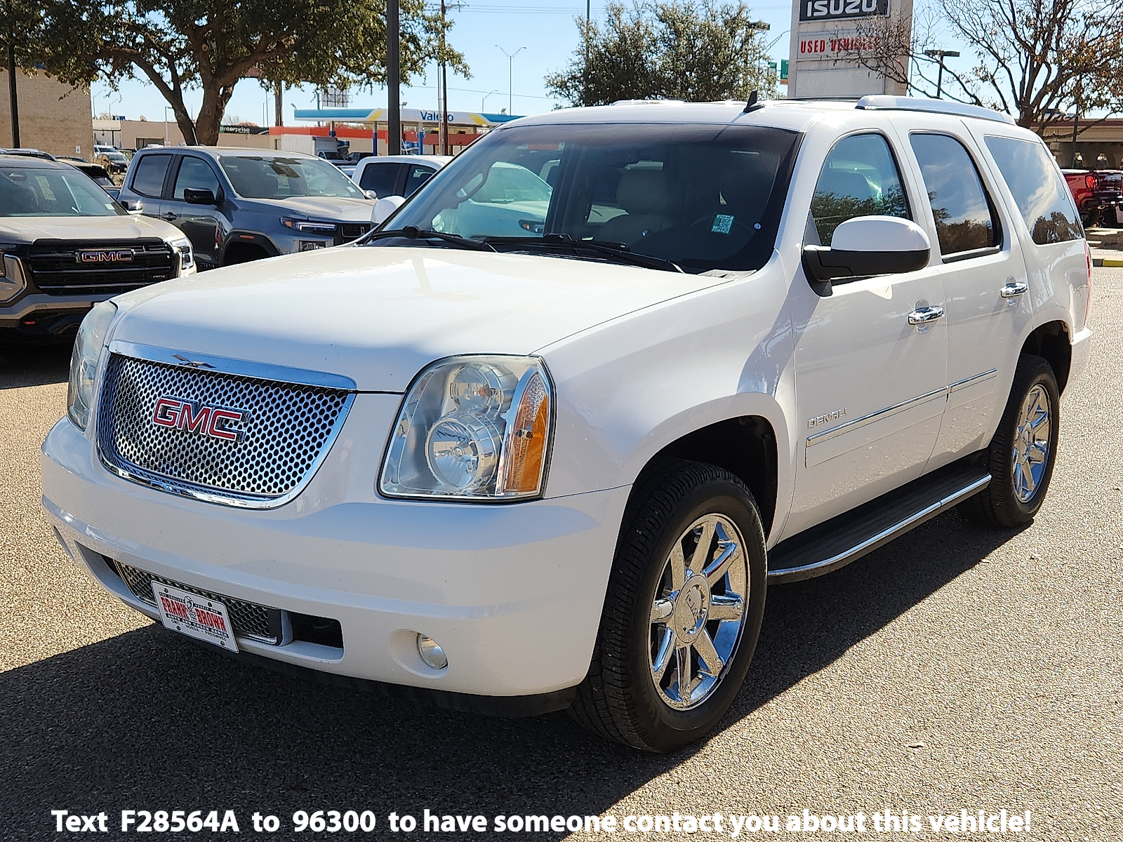 2013 GMC Yukon Denali's photo