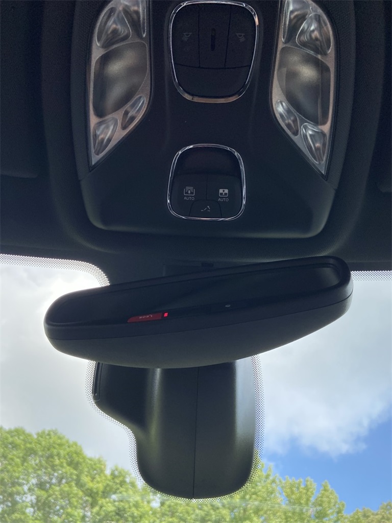 2023 Jeep Compass High Altitude photo 18