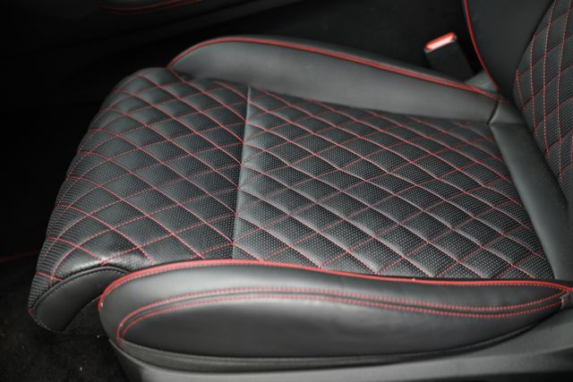 2025 Genesis G70 3.3T Sport Advanced photo 23