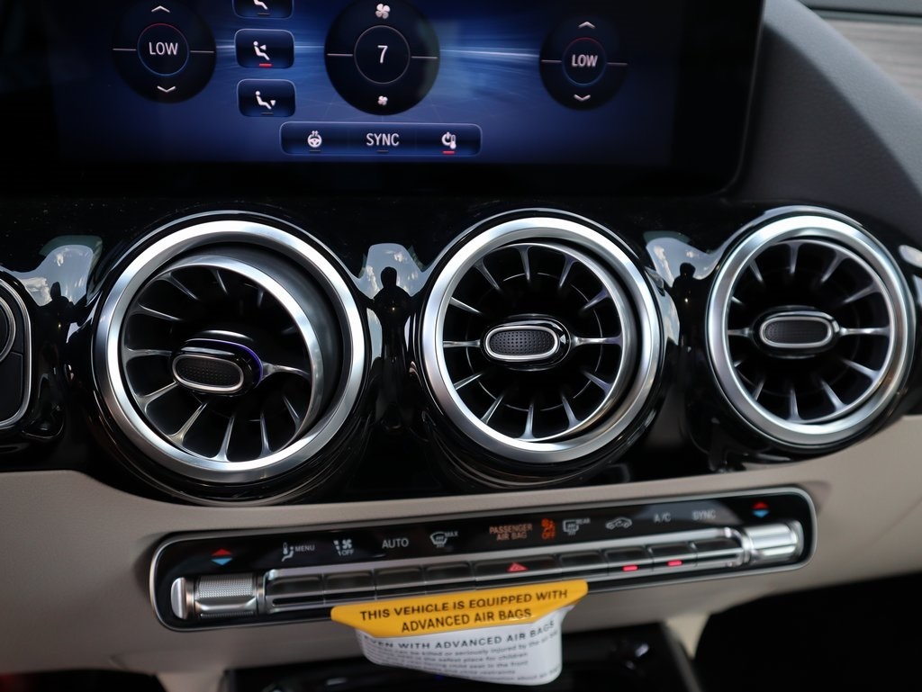 2026 Mercedes Benz GLA 250 4MATIC photo 39