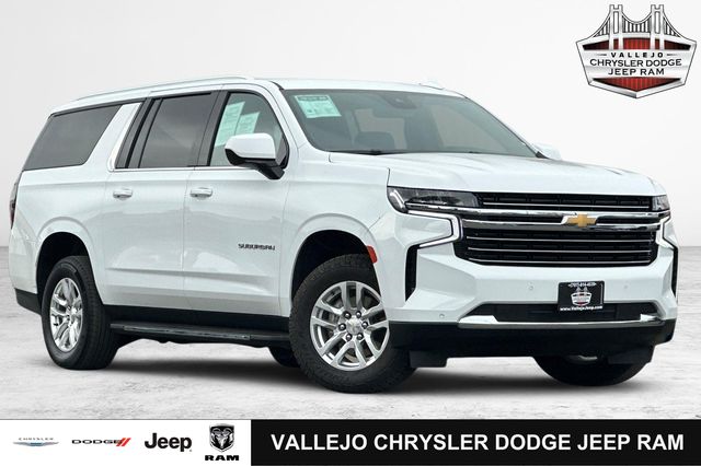 2024 Chevrolet Suburban LT's photo