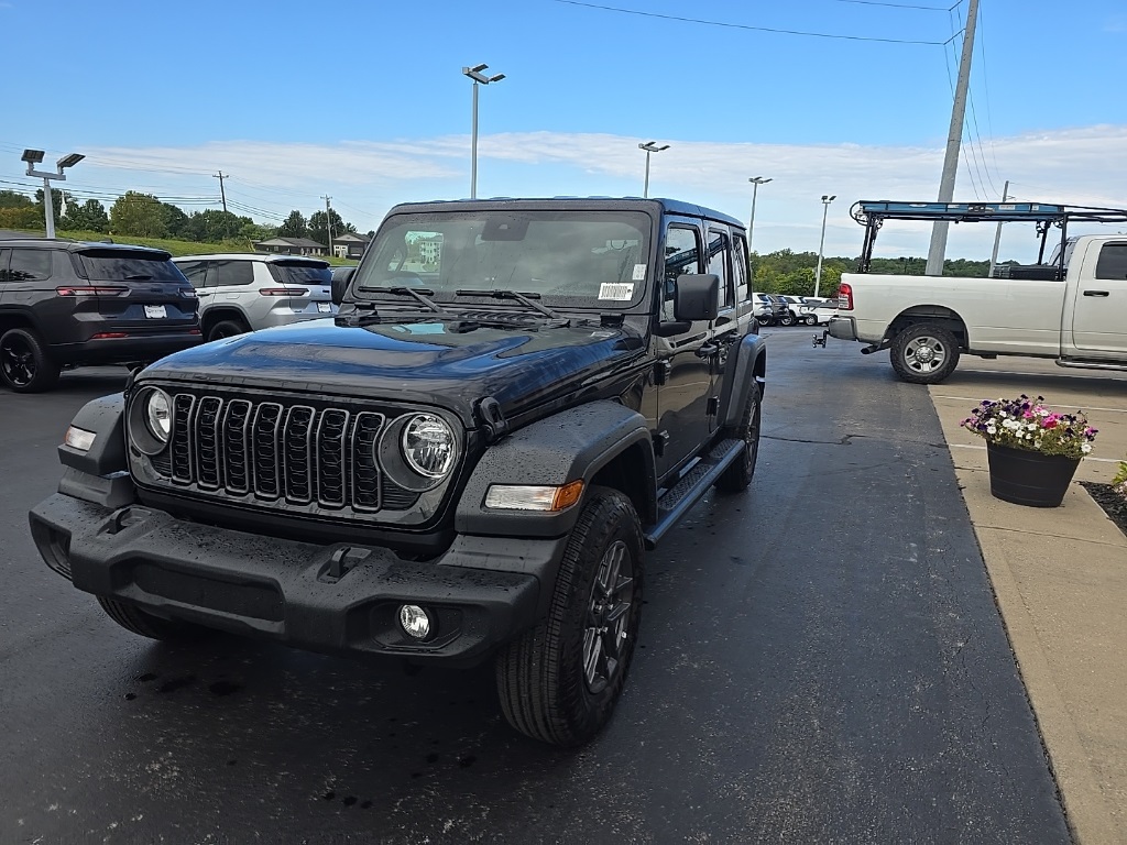 2025 Jeep Wrangler Sport photo 3