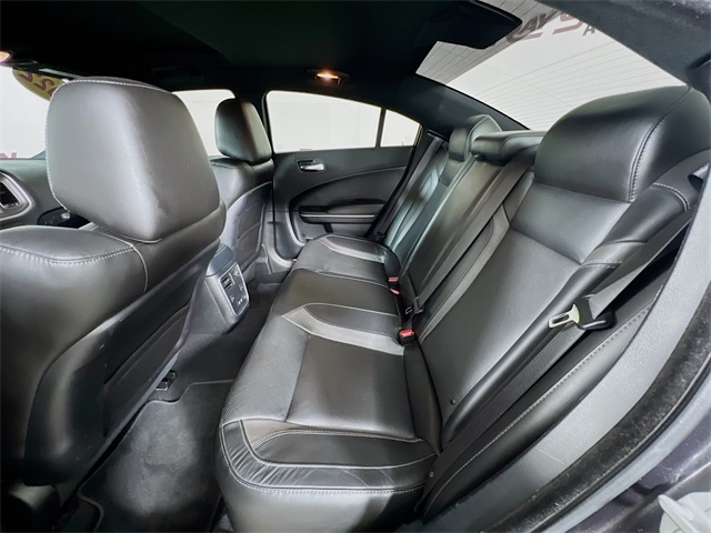 2022 Dodge Charger SXT photo 23