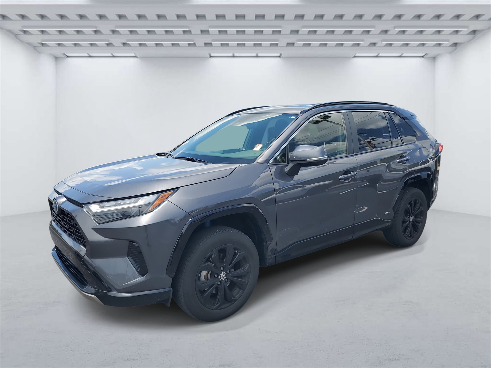 2023 Toyota RAV4 Hybrid SE photo 2