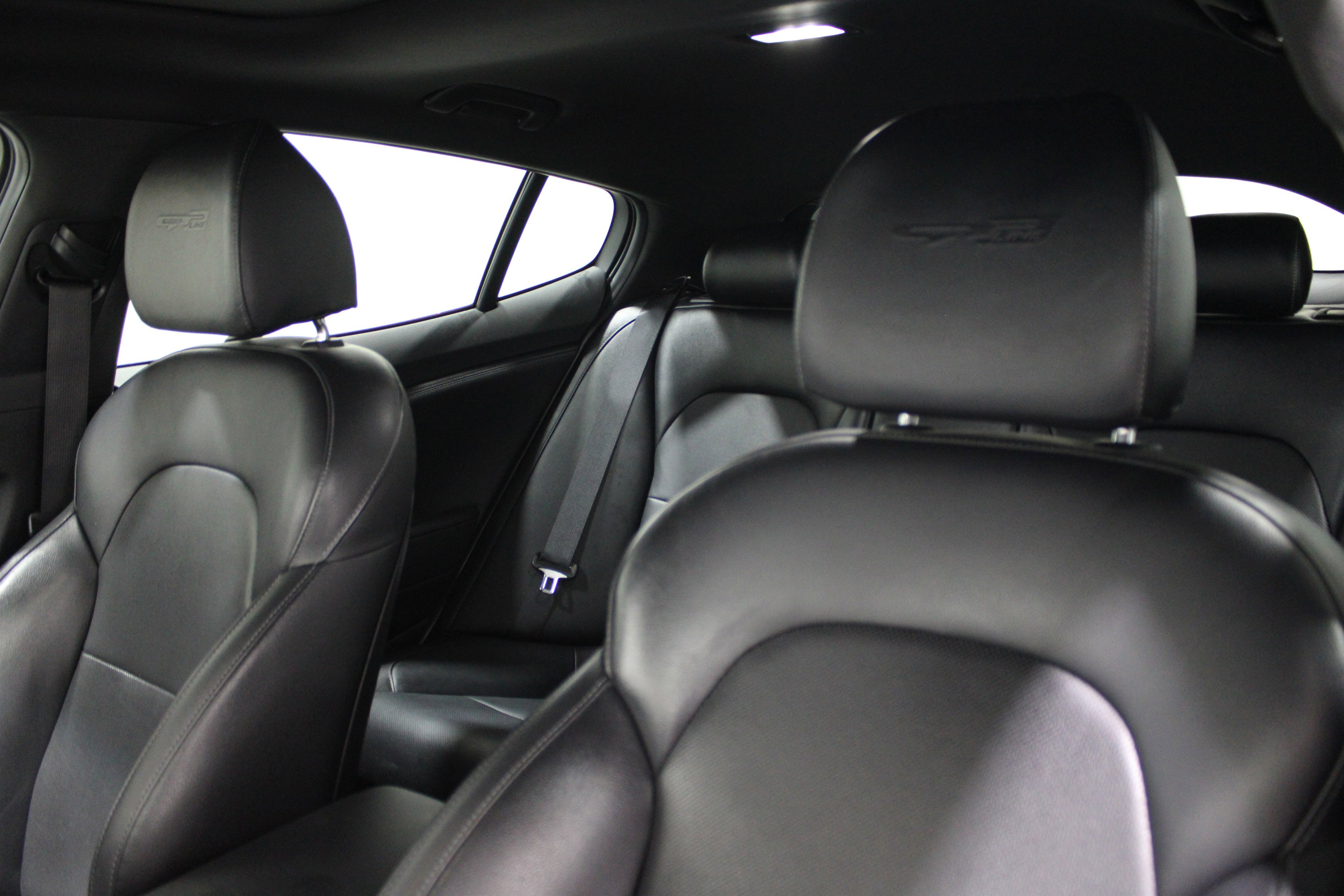 2021 Kia Stinger GT-Line photo 4