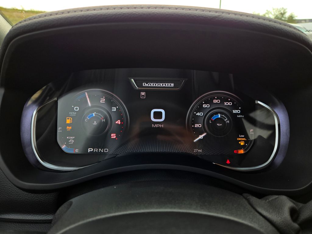 2025 Ram 2500 Laramie photo 17
