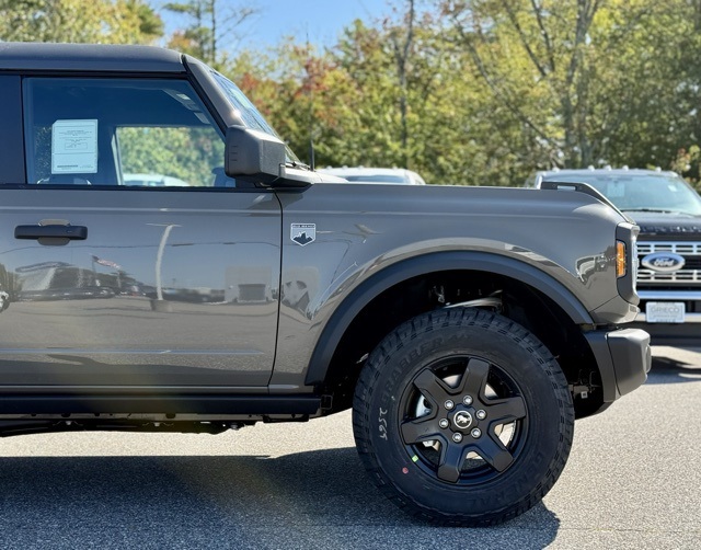 2025 Ford Bronco Big Bend photo 2