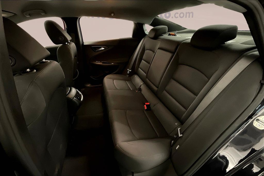 2023 Chevrolet Malibu 1LT photo 24