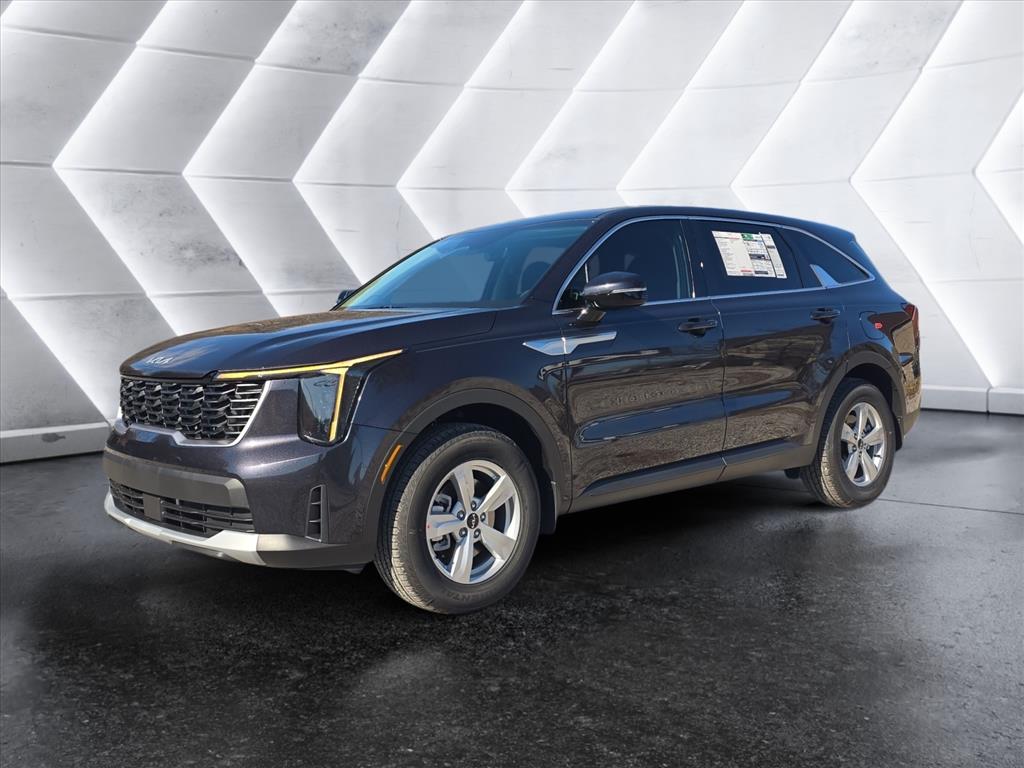 2026 Kia Sorento LX's photo
