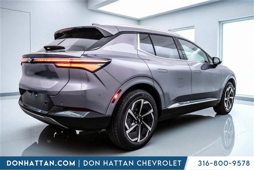 2025 Chevrolet Equinox EV 1LT photo 39