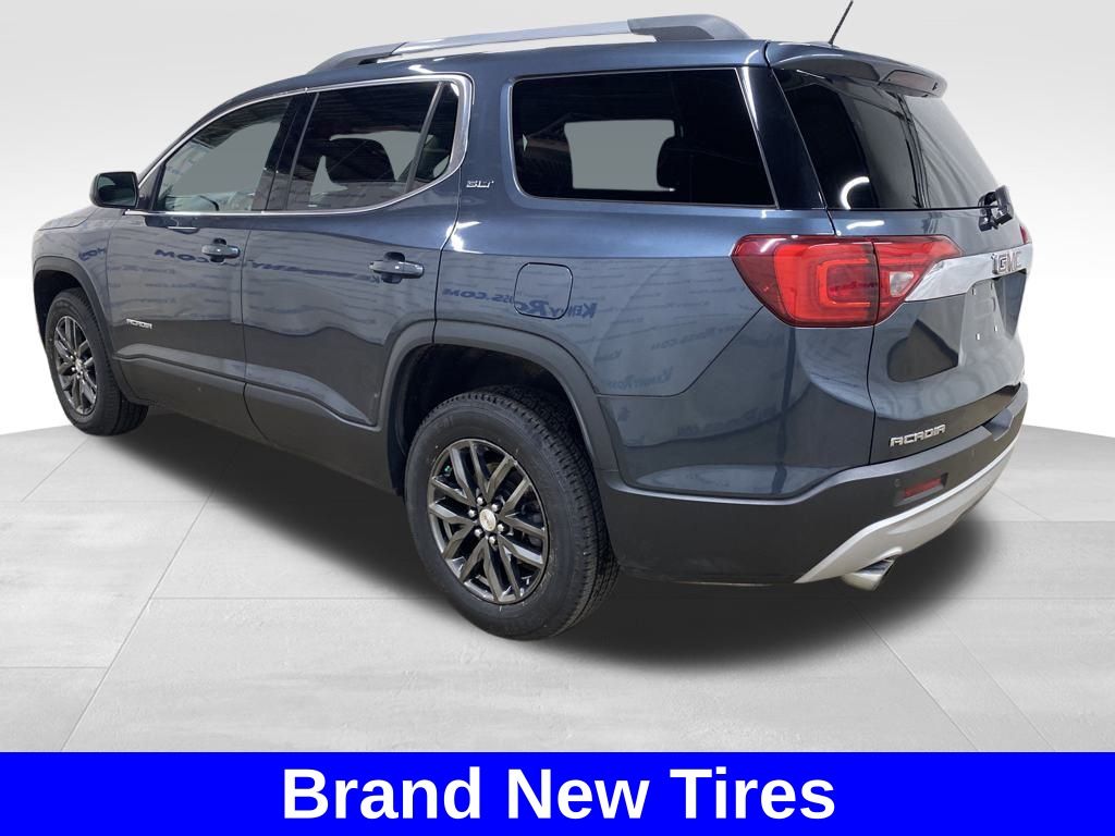 2019 Gmc Acadia SLT photo 2