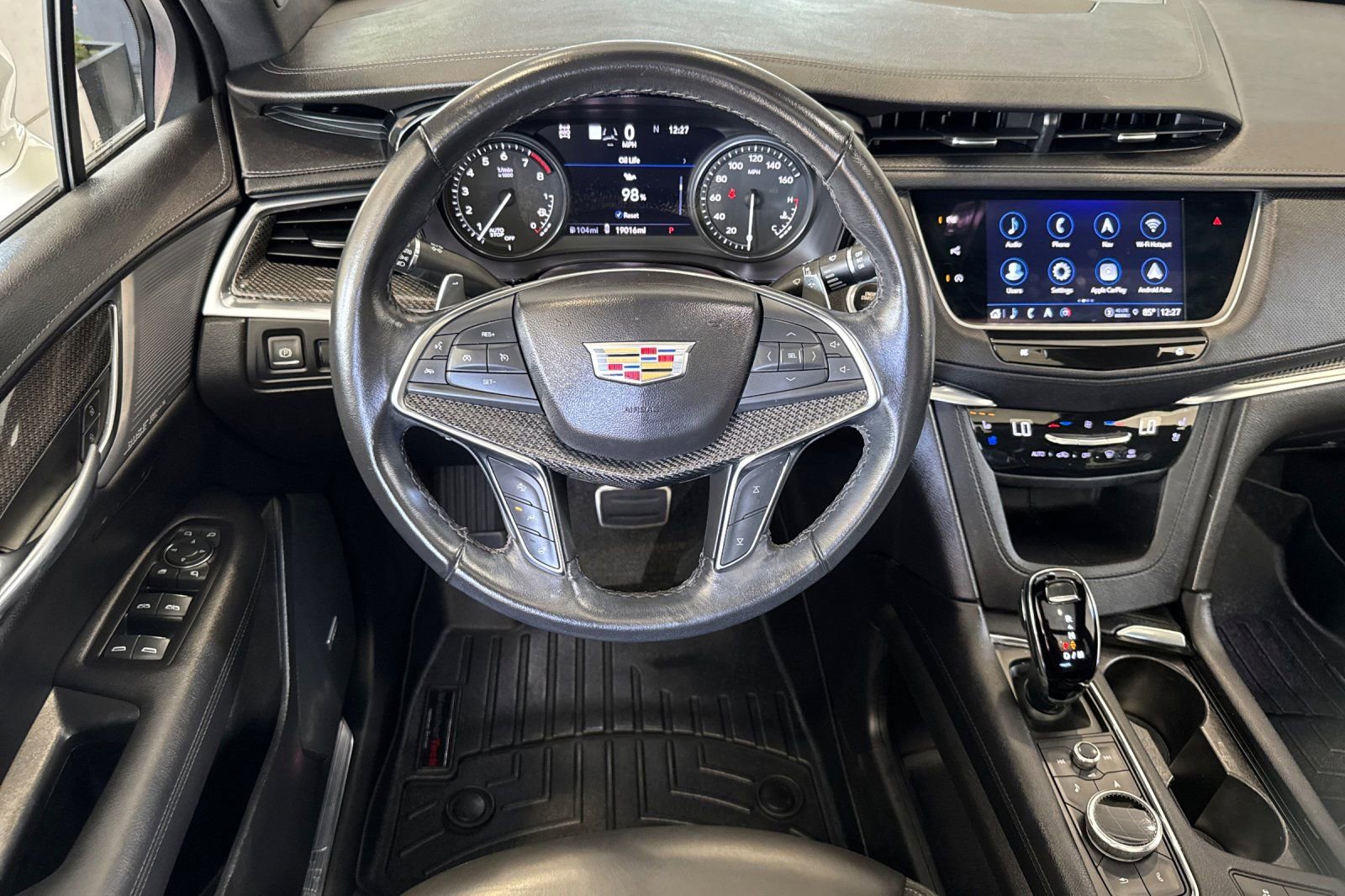 2023 Cadillac XT5 Sport photo 13