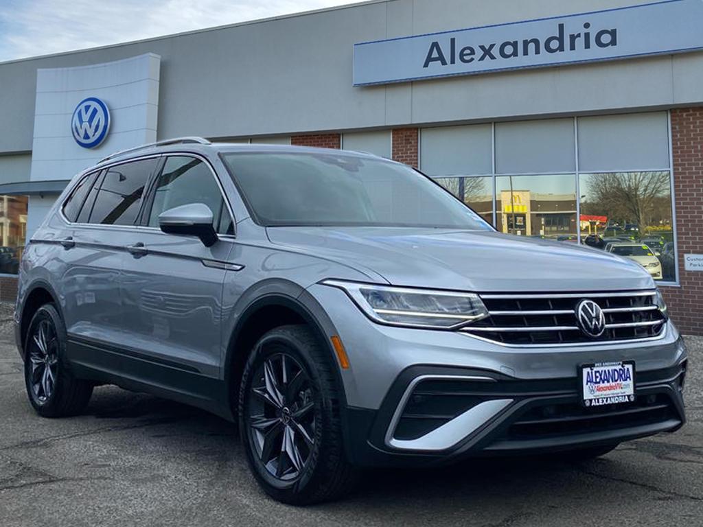 2023 Volkswagen Tiguan SE