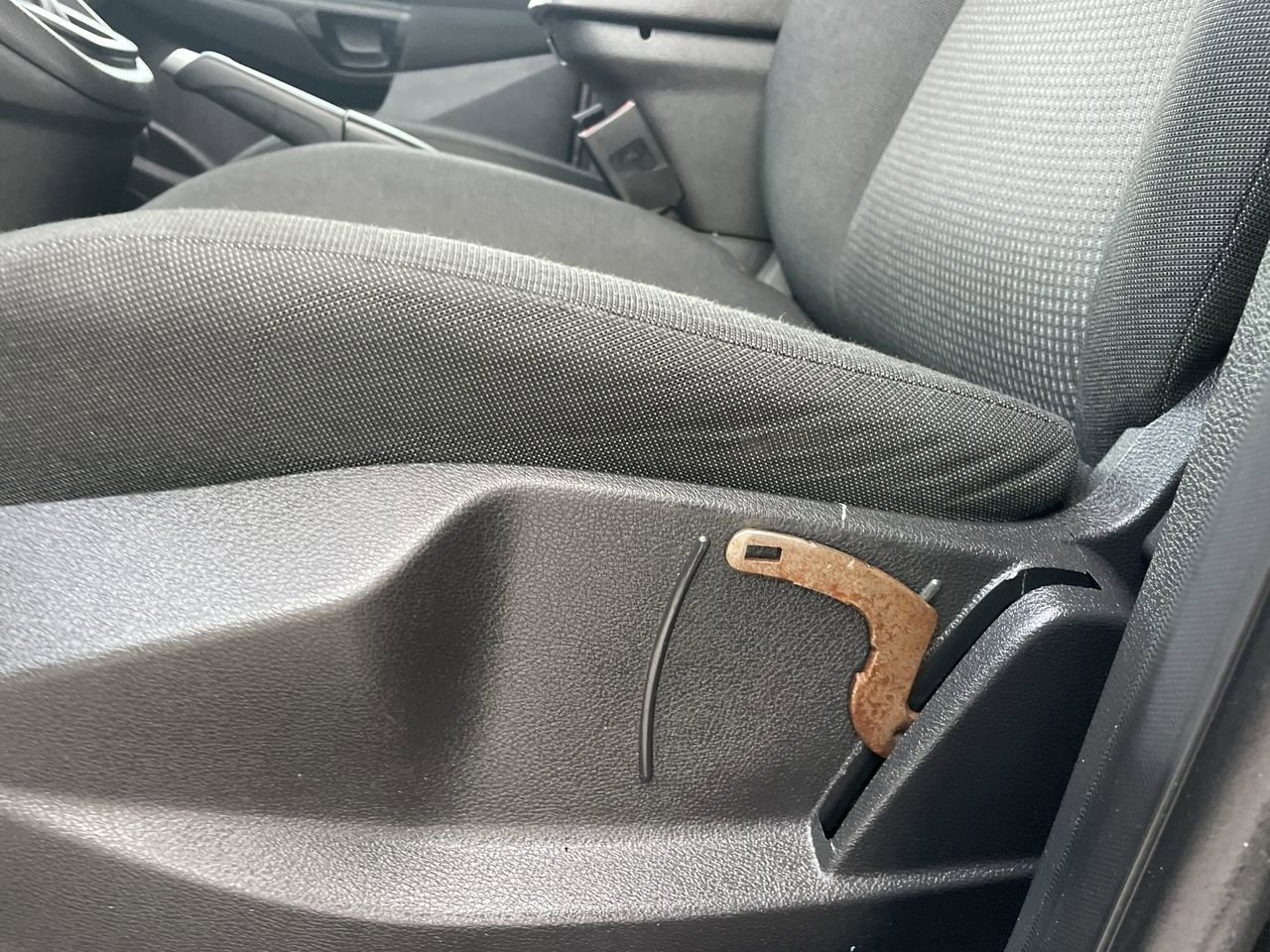 2017 Ford Transit Connect XL Passenger Van photo 19
