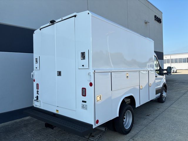 2024 Ford Transit photo 4