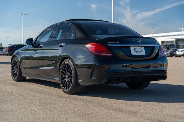 2018 Mercedes Benz C AMG 63 S photo 3