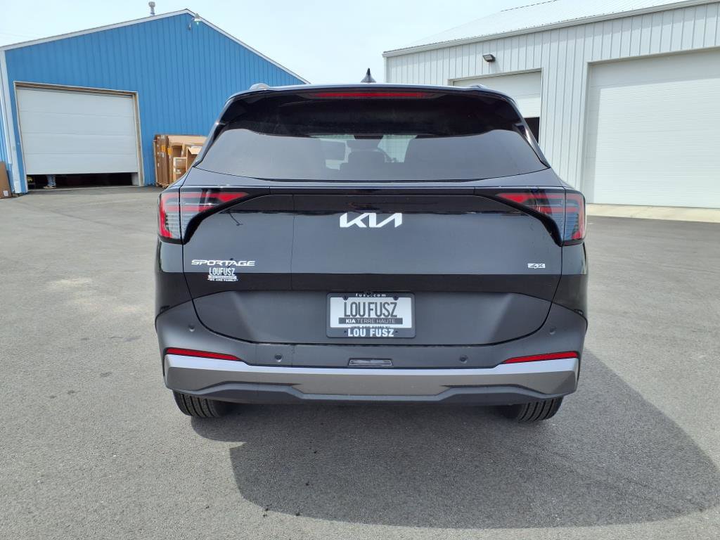 2026 Kia Sportage EX photo 4