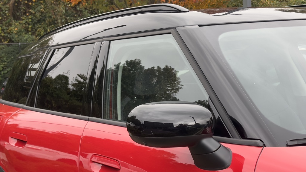 2025 Mini Cooper S Iconic photo 2