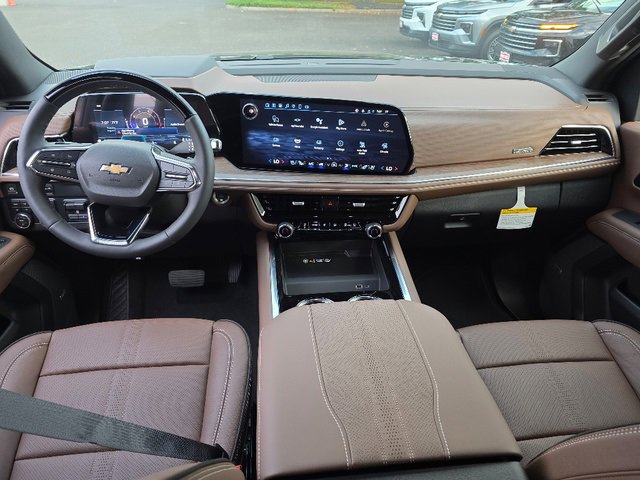 2025 Chevrolet Tahoe High Country photo 2