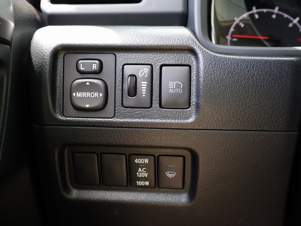 2024 Toyota 4Runner SR5 Premium photo 29