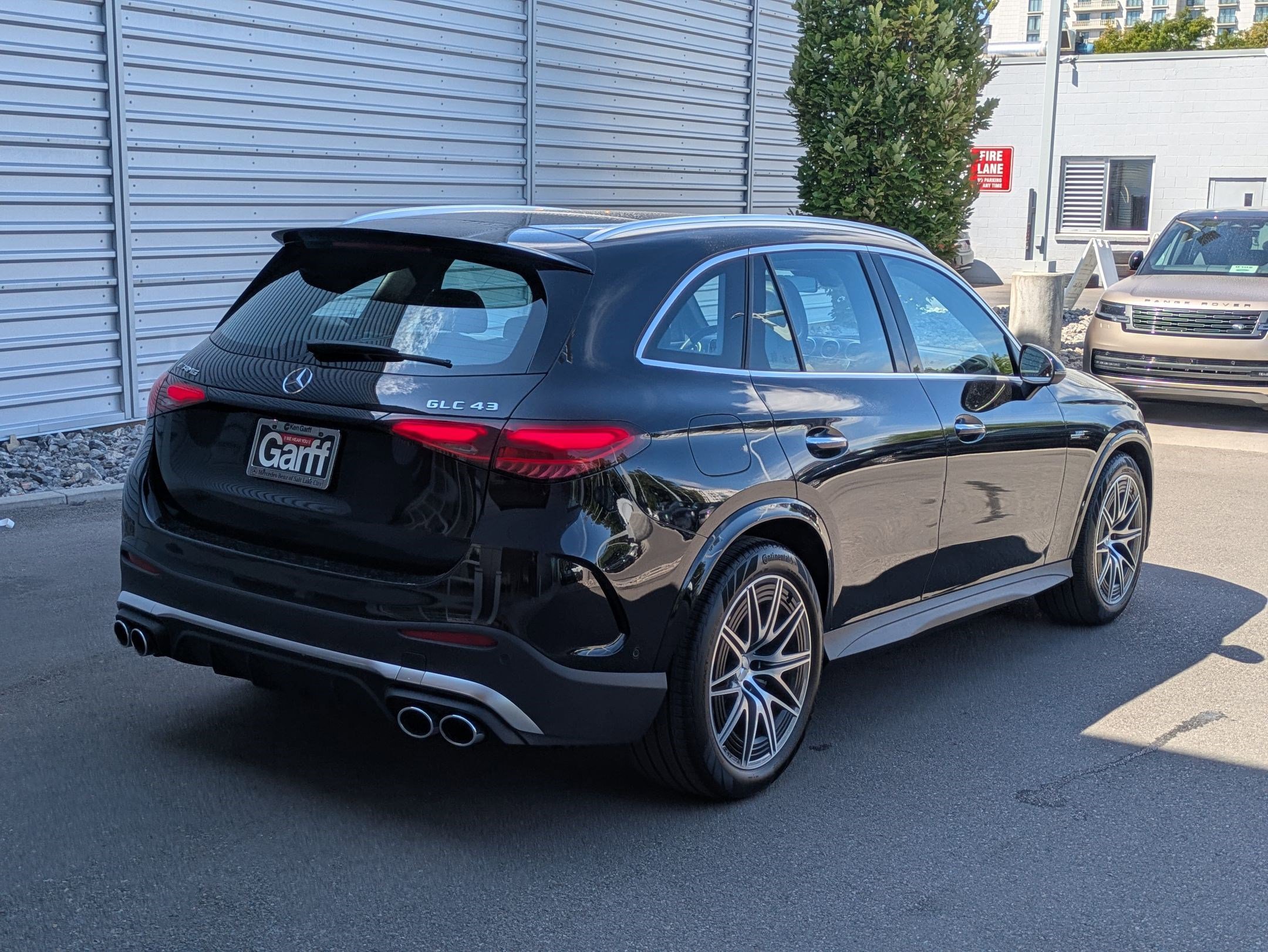 2025 Mercedes Benz GLC AMG 43 4MATIC photo 3