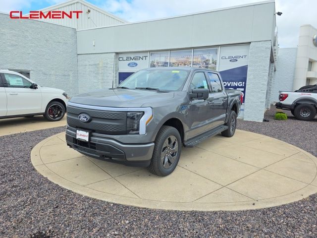 2025 Ford F-150 Lightning Flash's photo