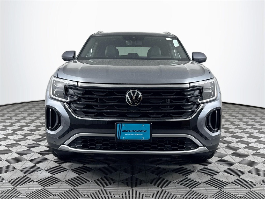 2025 Volkswagen Atlas Cross Sport SE Technology photo 3