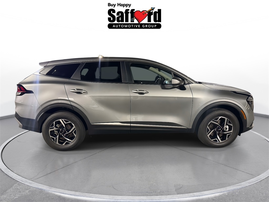 2025 Kia Sportage LX photo 5