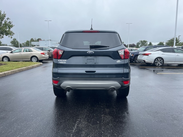 2019 Ford Escape SE photo 4