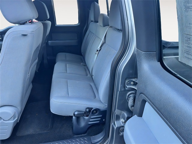 2013 Ford F-150 XLT photo 12