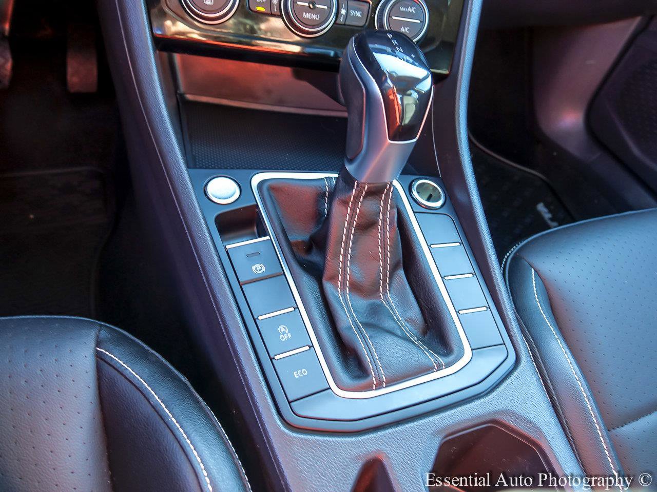 2024 VOLKSWAGEN JETTA - Image 16