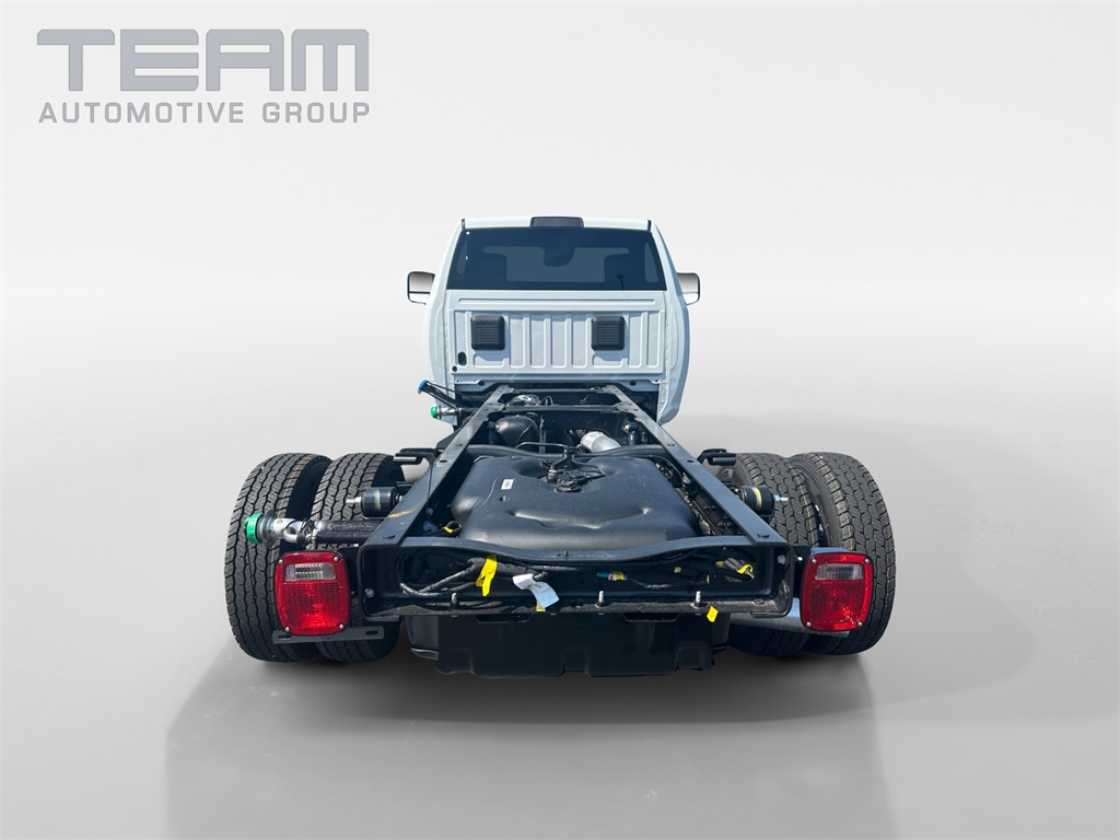 2025 Ram 5500 Tradesman photo 11