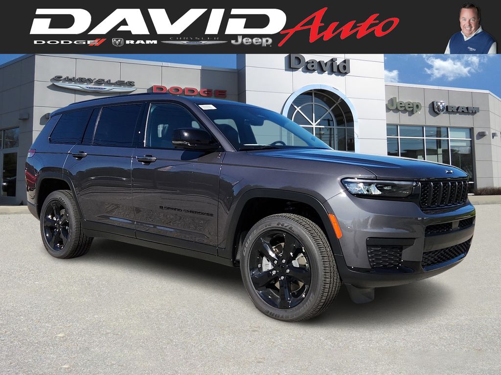 2025 Jeep Grand Cherokee L Altitude's photo