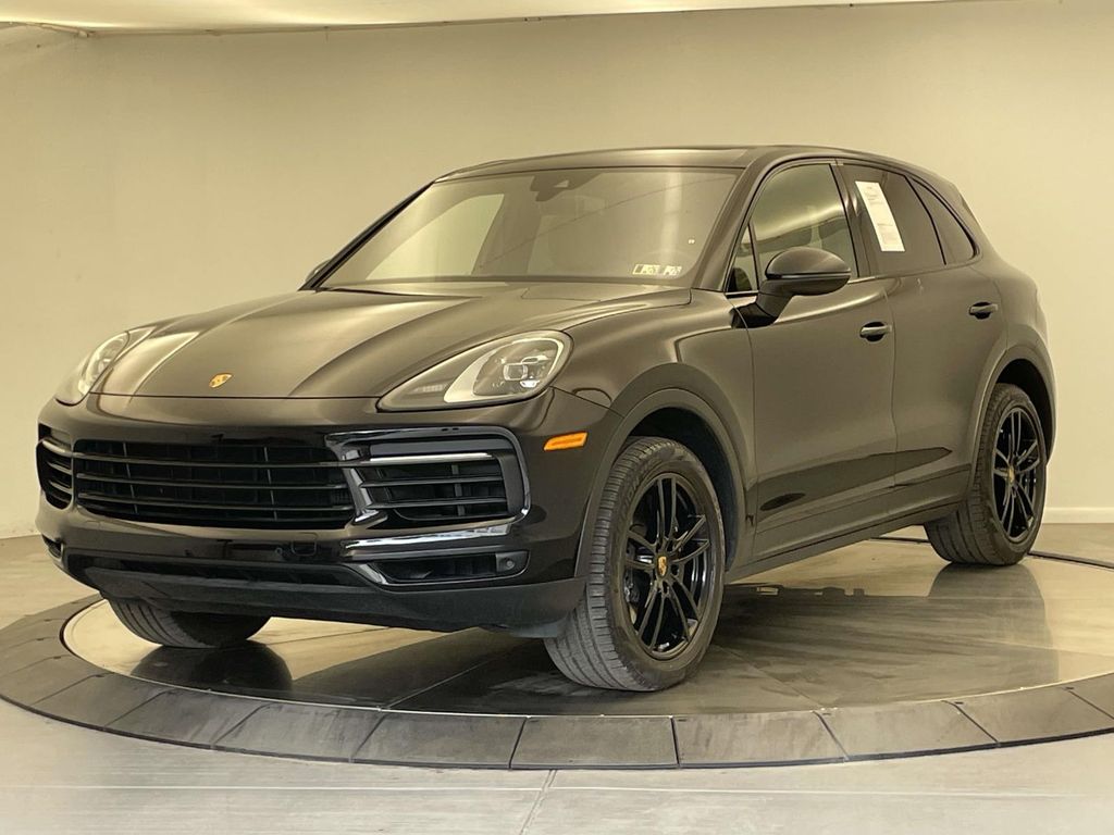 2022 Porsche Cayenne Base