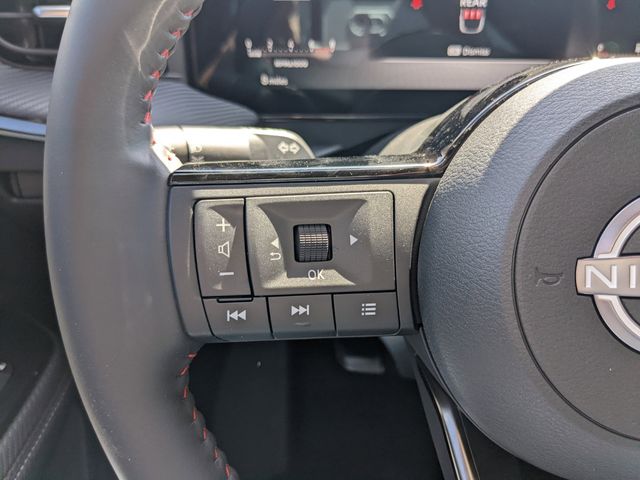 2025 Nissan Kicks SR photo 18