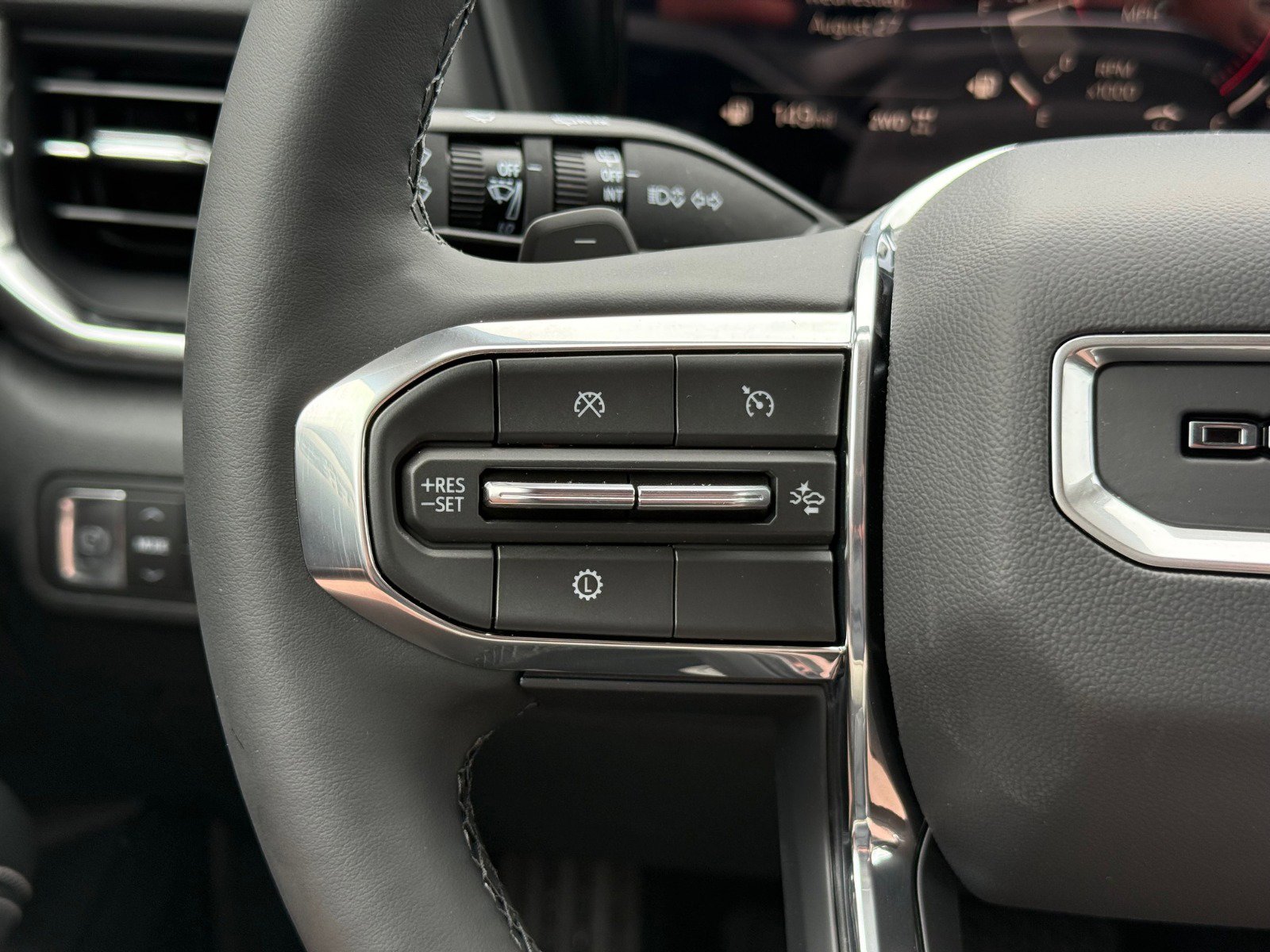 2026 Gmc Terrain Denali photo 19
