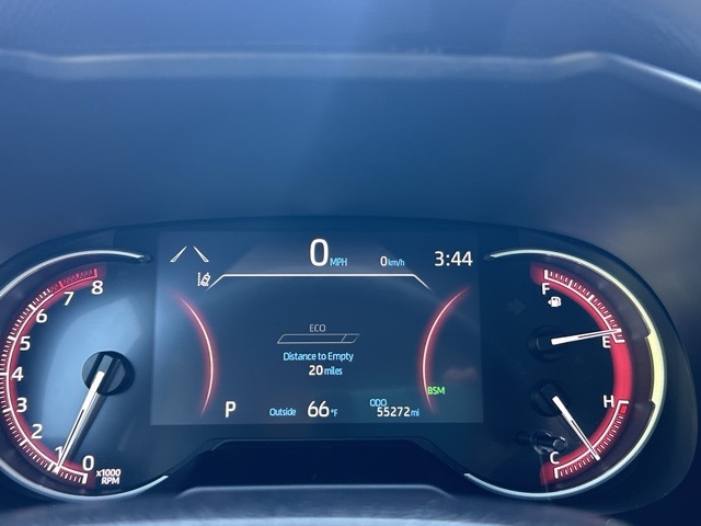 2023 Toyota RAV4 XLE photo 18