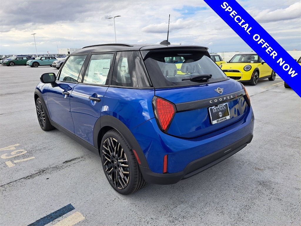 2025 Mini Cooper 4 Door Hardtop Signature photo 5