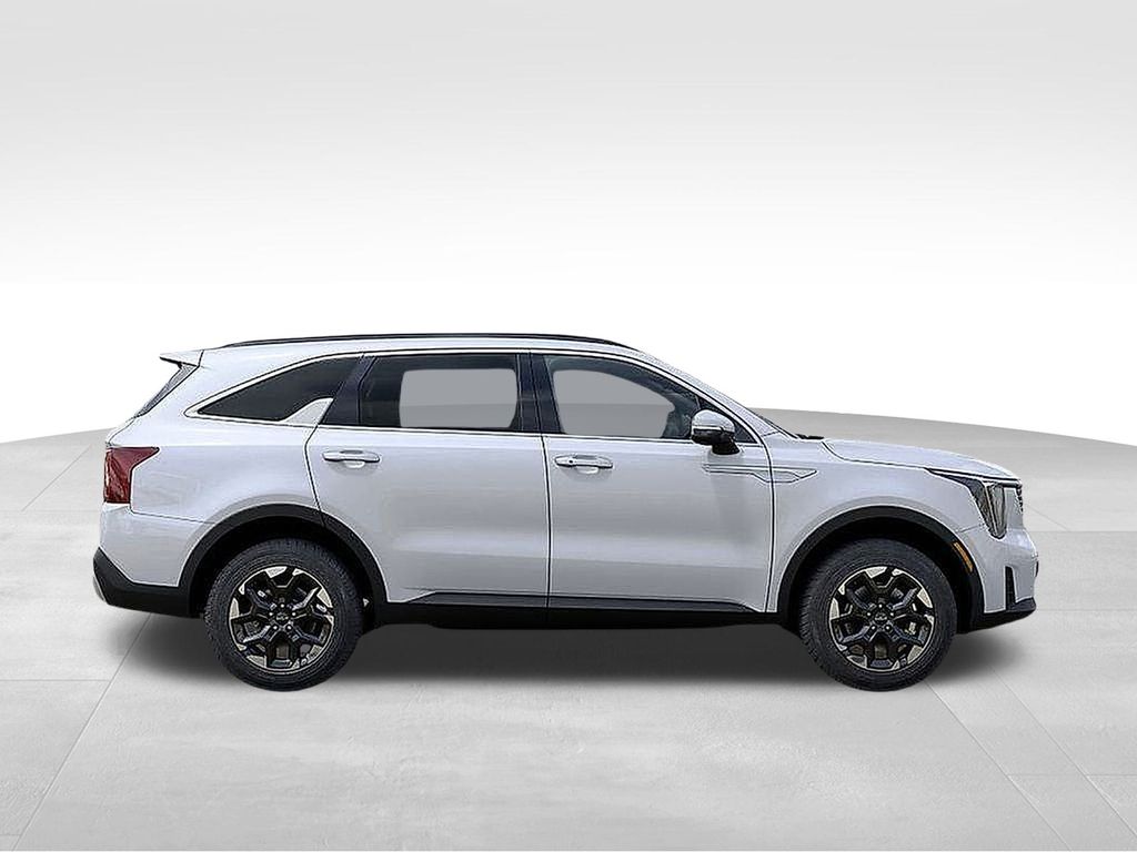 2026 Kia Sorento S photo 4