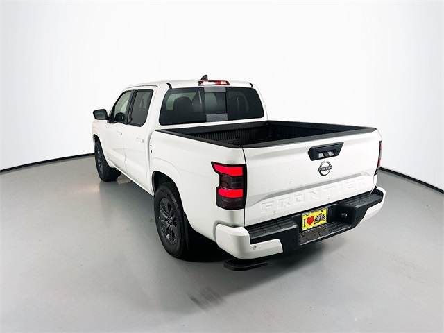 2025 Nissan Frontier SV photo 3
