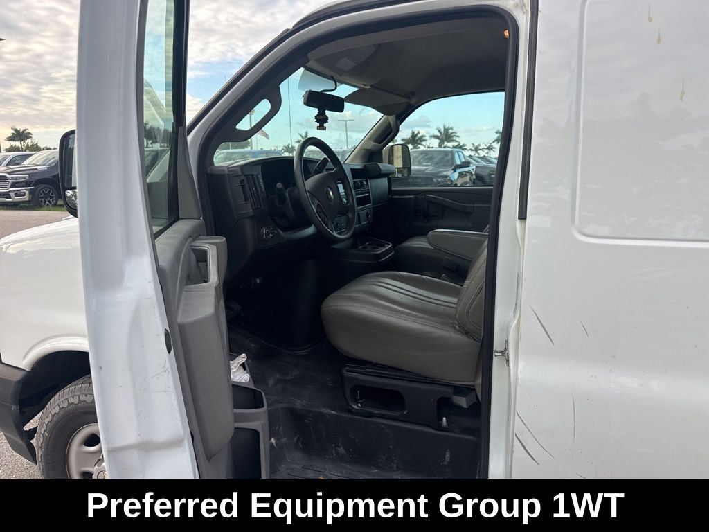 2020 Chevrolet Express 2500 Work Van photo 3