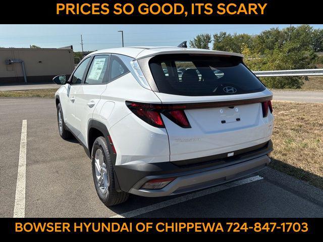 2026 Hyundai Tucson SE photo 3