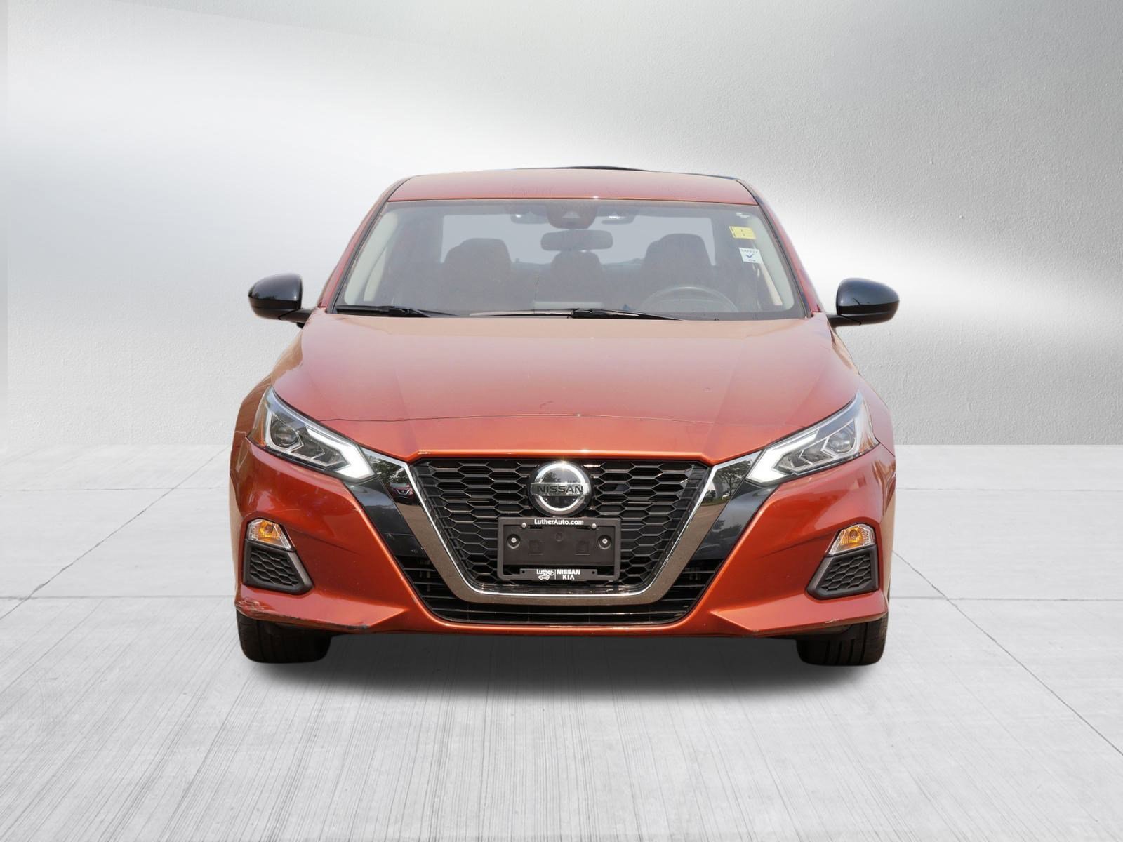 Certified 2022 Nissan Altima SR with VIN 1N4BL4CV0NN409937 for sale in Inver Grove, Minnesota